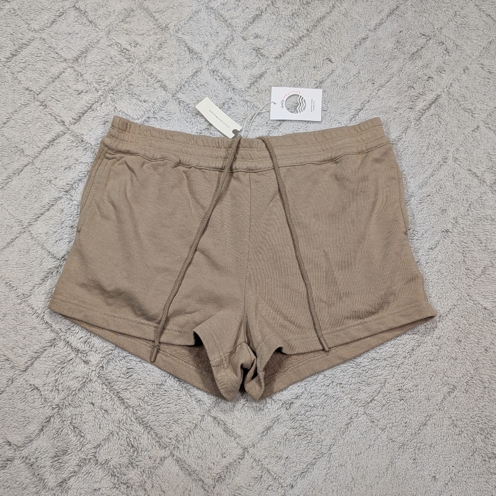 Daily Practice Shorts Womens S Beige Taupe Be Fast Fleece Lounge Casual NEW